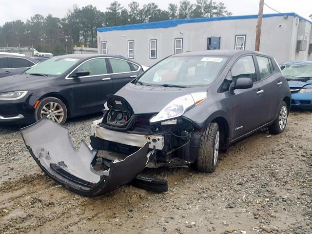 1N4AZ0CPXDC417378 - 2013 NISSAN LEAF S GRAY photo 2