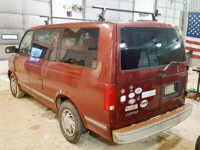 1GNDM19W5WB133554 - 1998 CHEVROLET ASTRO MAROON photo 3