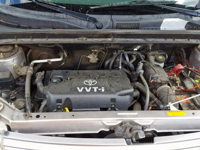 JTLKT324964043047 - 2006 TOYOTA SCION XB SILVER photo 7