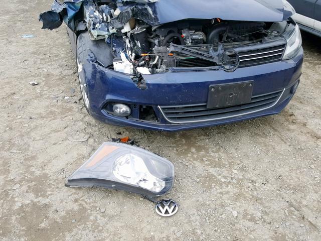 3VWLL7AJ5DM373622 - 2013 VOLKSWAGEN JETTA TDI BLUE photo 9