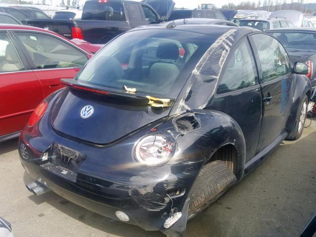 3VWCK31C15M404282 - 2005 VOLKSWAGEN NEW BEETLE შავი ფოტო 4