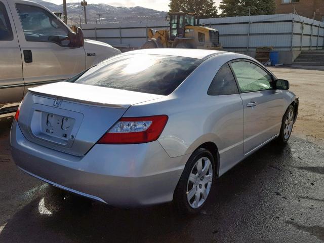 2HGFG11666H527237 - 2006 HONDA CIVIC LX SILVER photo 4
