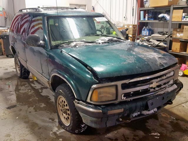 1GNDT13WXV2232218 - 1997 CHEVROLET BLAZER GREEN photo 1