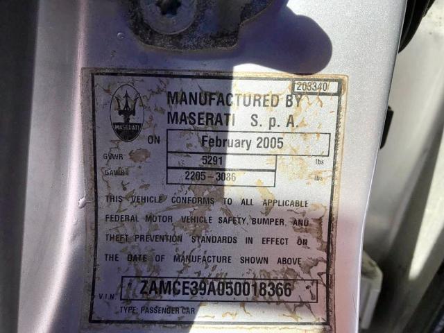 ZAMCE39A050018366 - 2005 MASERATI QUATTROPOR SILVER photo 10