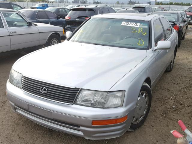 JT8UF22E6S0029959 - 1995 LEXUS LS 400 SILVER photo 2