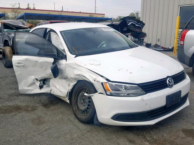 3VW2K7AJ4CM315434 - 2012 VOLKSWAGEN JETTA BASE WHITE photo 1