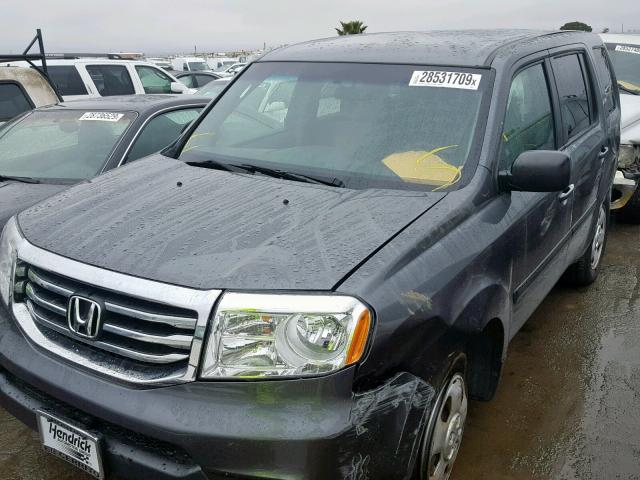 5FNYF3H28CB028739 - 2012 HONDA PILOT LX GRAY photo 2