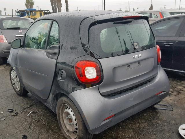 WMEFJ5DA5GK066471 - 2016 SMART FORTWO GRAY photo 3