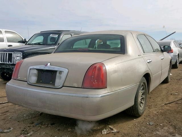 1LNFM82W9WY659814 - 1998 LINCOLN TOWN CAR S GOLD photo 4