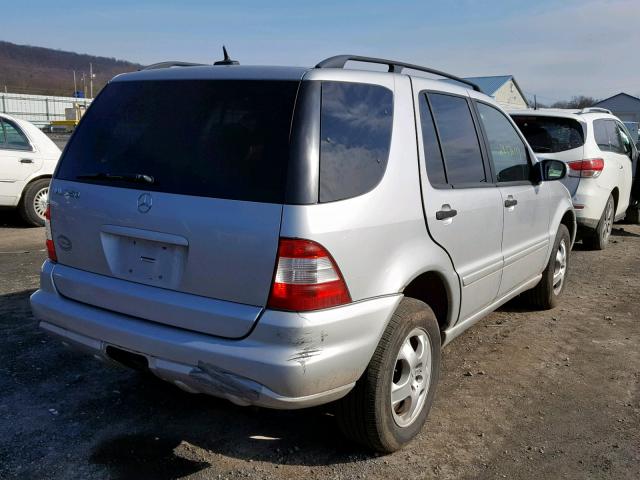 4JGAB57E24A492054 - 2004 MERCEDES-BENZ ML 350 SILVER photo 4