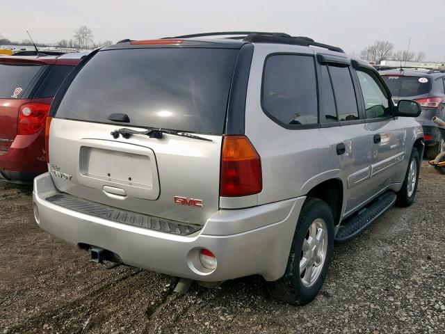 1GKDT13S952224220 - 2005 GMC ENVOY SILVER photo 4