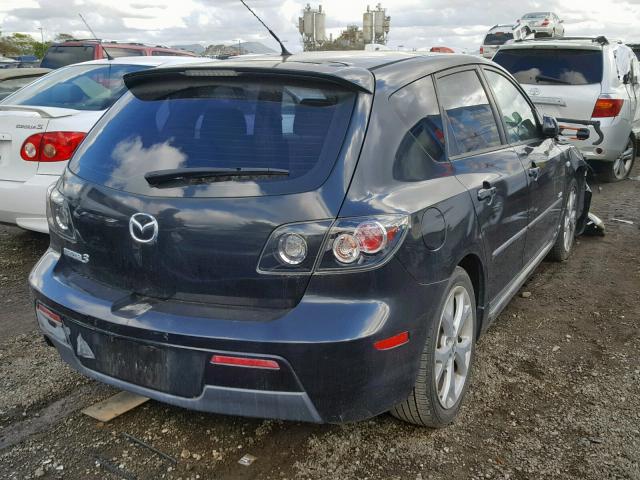 JM1BK344871605096 - 2007 MAZDA 3 HATCHBAC BLACK photo 4