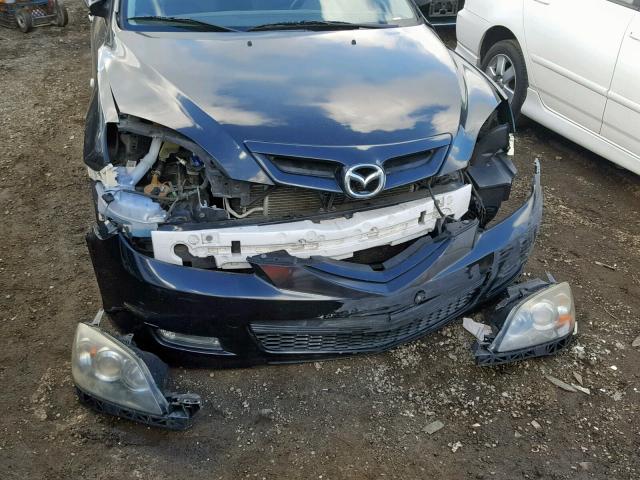 JM1BK344871605096 - 2007 MAZDA 3 HATCHBAC BLACK photo 9