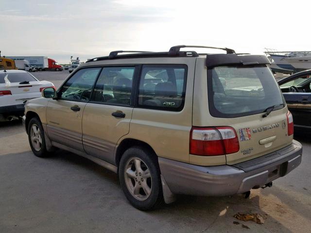JF1SF65572H715625 - 2002 SUBARU FORESTER S GOLD photo 3