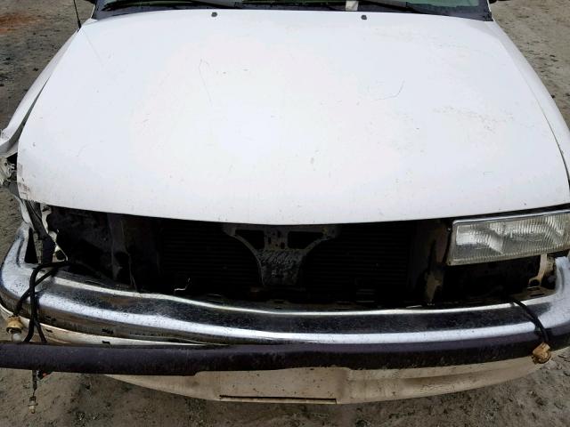 1GNCS13W31K229296 - 2001 CHEVROLET BLAZER WHITE photo 7