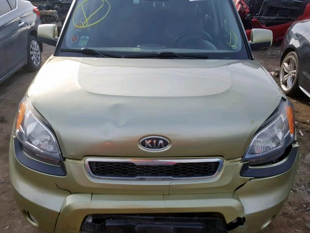 KNDJT2A28B7238745 - 2011 KIA SOUL +/!/S GREEN photo 7