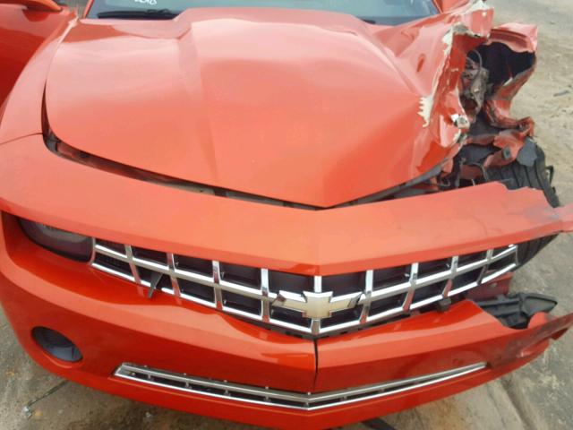 2G1FA1E34D9126432 - 2013 CHEVROLET CAMARO LS ORANGE photo 7