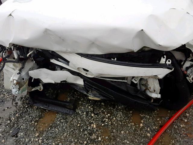 2T1BU4EE9CC899105 - 2012 TOYOTA COROLLA BA WHITE photo 9