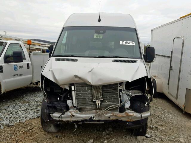 8BRPE7DD4GE129148 - 2016 MERCEDES-BENZ SPRINTER 2 SILVER photo 9