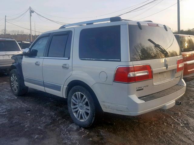 5LMFU28507LJ01650 - 2007 LINCOLN NAVIGATOR Ақ фото 3
