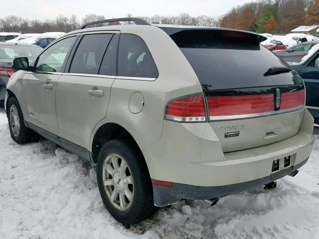 2LMDU88C07BJ37760 - 2007 LINCOLN MKX CREAM photo 3