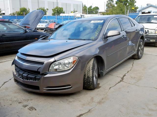 1G1ZC5E0XCF348581 - 2012 CHEVROLET MALIBU 1LT 灰色 照片 2