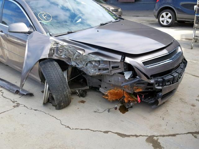 1G1ZC5E0XCF348581 - 2012 CHEVROLET MALIBU 1LT 灰色 照片 9