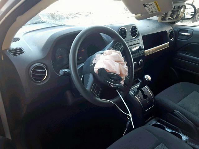 1C4NJCBA1FD418515 - 2015 JEEP COMPASS SP 石墨色 照片 9