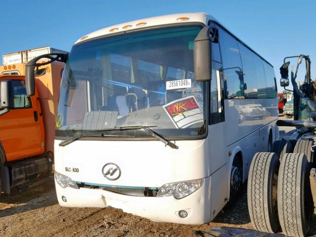 4S9R1DSC8FB198008 - 2015 FREIGHTLINER SUNLINER WHITE photo 2