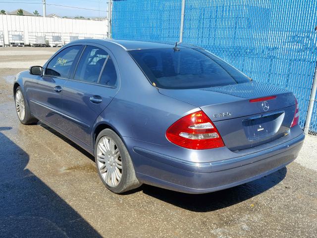 WDBUF65JX3A288434 - 2003 MERCEDES-BENZ E 320 BLUE photo 3