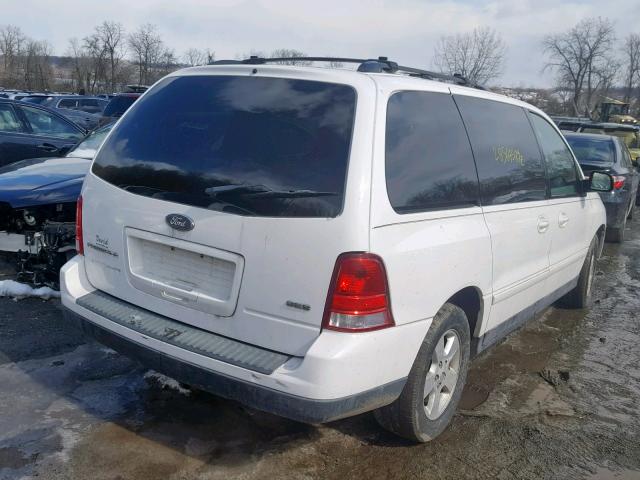 2FMZA57624BA77061 - 2004 FORD FREESTAR S WHITE photo 4