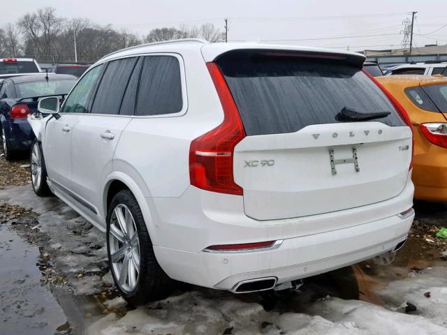 YV4A22PL4J1344594 - 2018 VOLVO XC90 T6 WHITE photo 3