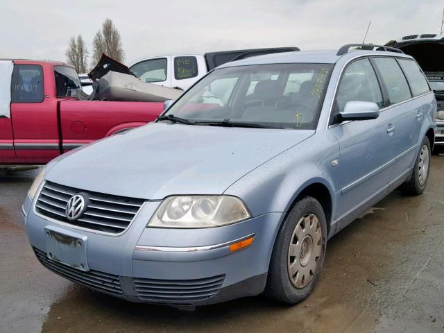 WVWND63BX3E307810 - 2003 VOLKSWAGEN PASSAT GL BLUE photo 2