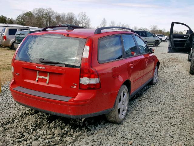 YV1MJ682152109189 - 2005 VOLVO V50 T5 RED photo 4