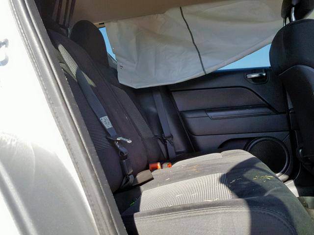 1J4NF1FB6BD134391 - 2011 JEEP COMPASS SP Күміс фото 6