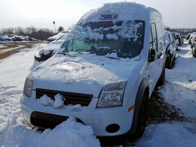 NM0LS7DN1DT158418 - 2013 FORD TRANSIT CO WHITE photo 2
