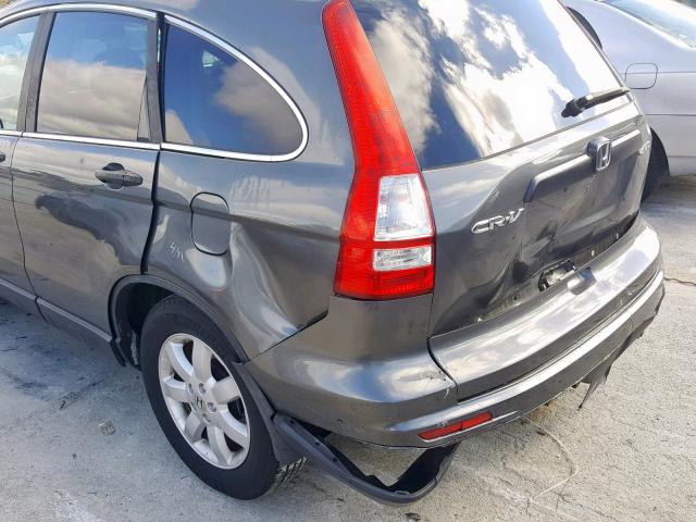 5J6RE4H40BL104569 - 2011 HONDA CR-V SE GRAY photo 9