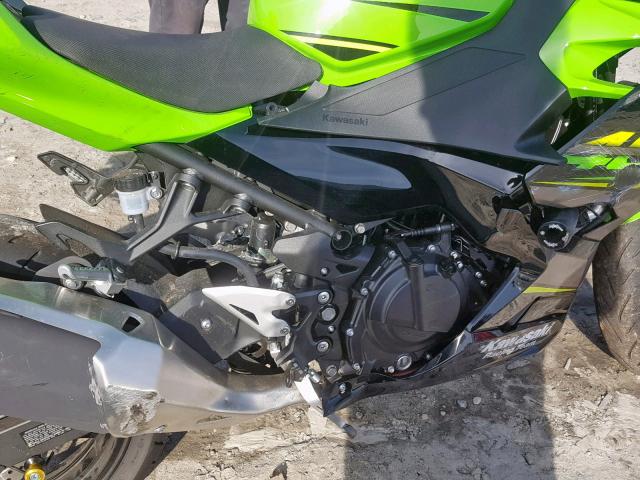 JKAEXKG11JDA14122 - 2018 KAWASAKI EX400 GREEN photo 7