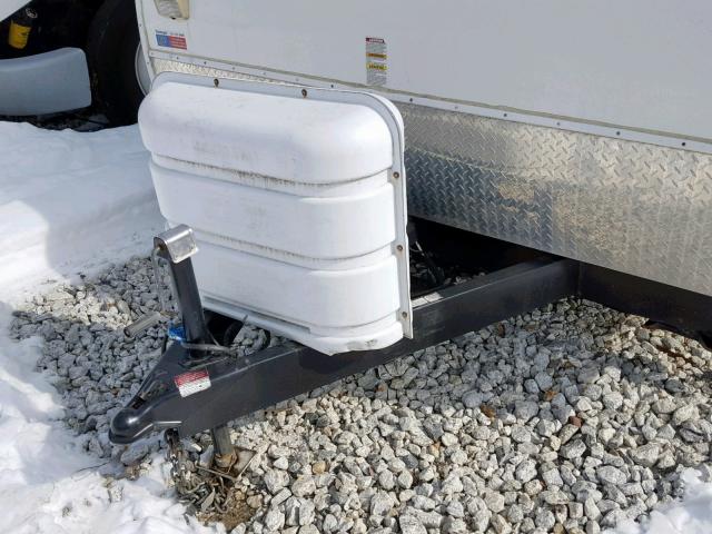 4V0TC3124AB014453 - 2010 CROS TRAILER WHITE photo 7