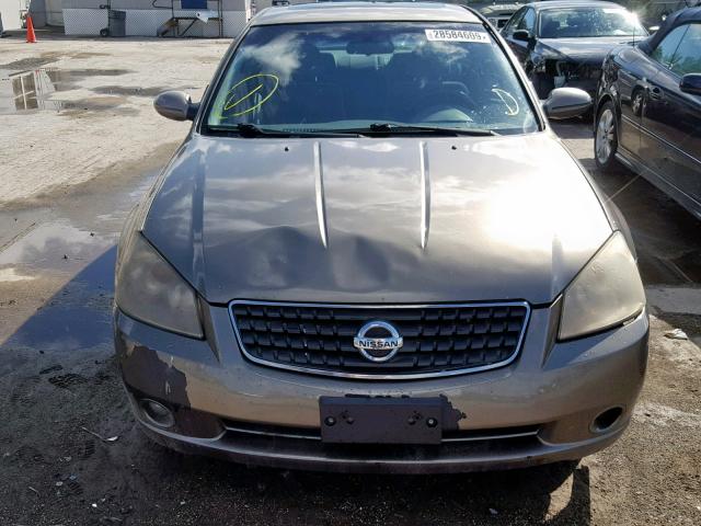 1N4BL11D05C179823 - 2005 NISSAN ALTIMA SE GRAY photo 9