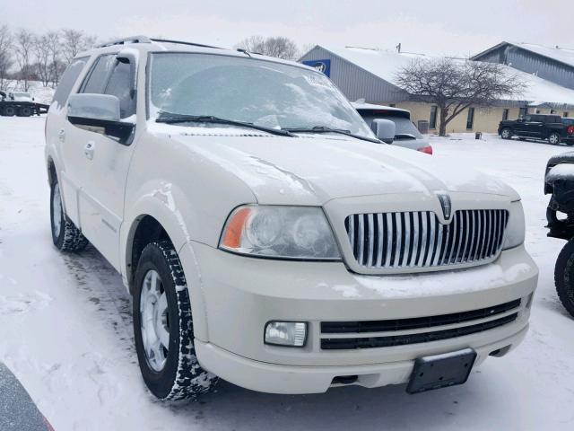 5LMFU27546LJ08777 - 2006 LINCOLN NAVIGATOR WHITE photo 1