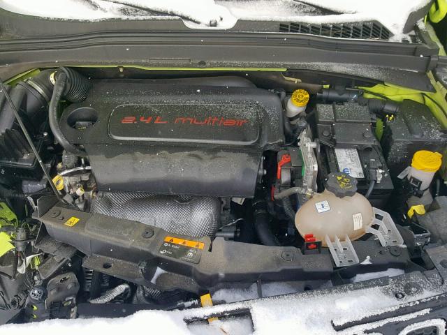 ZACCJBABXJPG92527 - 2018 JEEP RENEGADE S Yaşıl foto 7