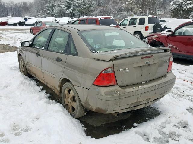 1FAFP34N75W189754 - 2005 FORD FOCUS ZX4 TAN photo 3