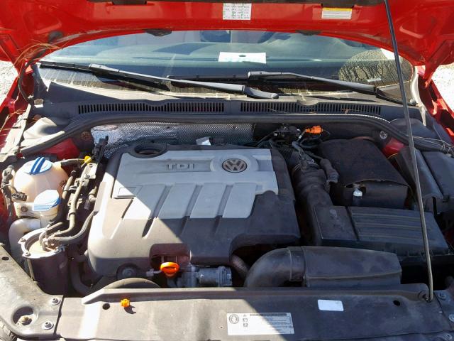 3VWLL7AJ0BM068705 - 2011 VOLKSWAGEN JETTA TDI RED photo 7