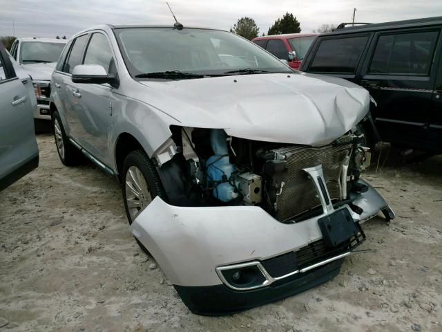 2LMDJ8JK4CBL06571 - 2012 LINCOLN MKX SILVER photo 1