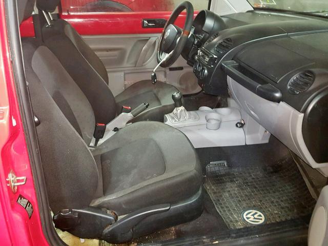 3VWCC21C6XM413716 - 1999 VOLKSWAGEN NEW BEETLE Rot Foto 5
