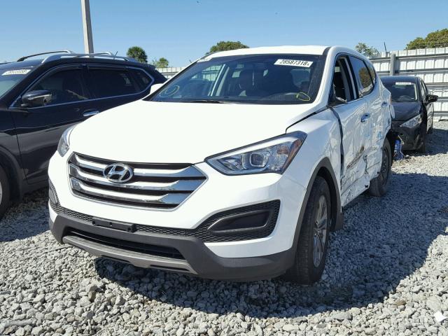 5XYZT3LB9GG363009 - 2016 HYUNDAI SANTA FE S WHITE photo 2