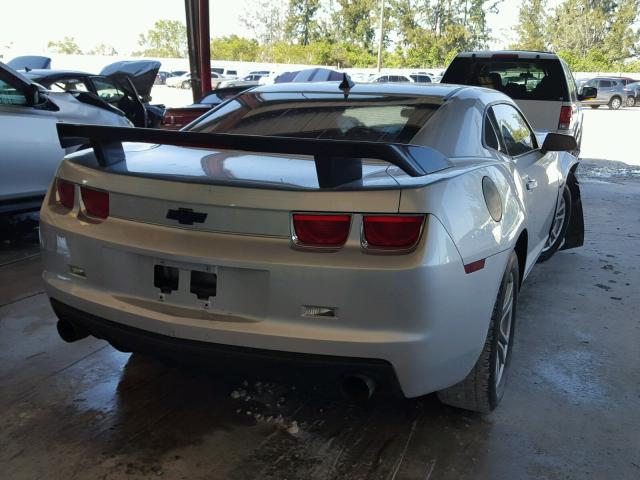 2G1FA1EV5A9224477 - 2010 CHEVROLET CAMARO LS GRAY photo 4