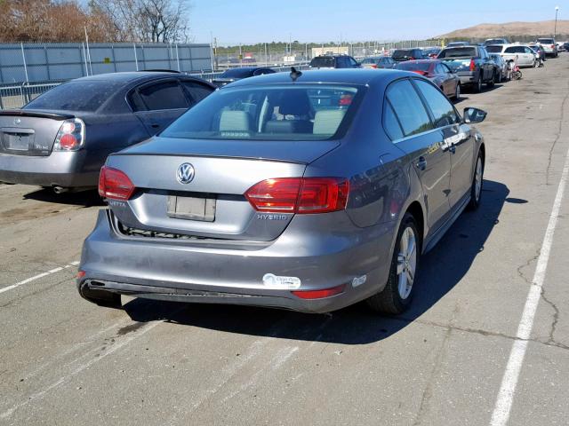 3VW637AJ2DM263902 - 2013 VOLKSWAGEN JETTA HYBR GRAY photo 4