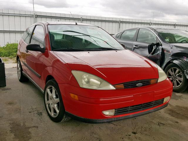 3FAFP3137YR165982 - 2000 FORD FOCUS ZX3 RED photo 1